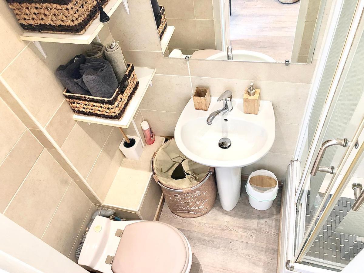 Cozy Nest Apartment Toulon Ngoại thất bức ảnh